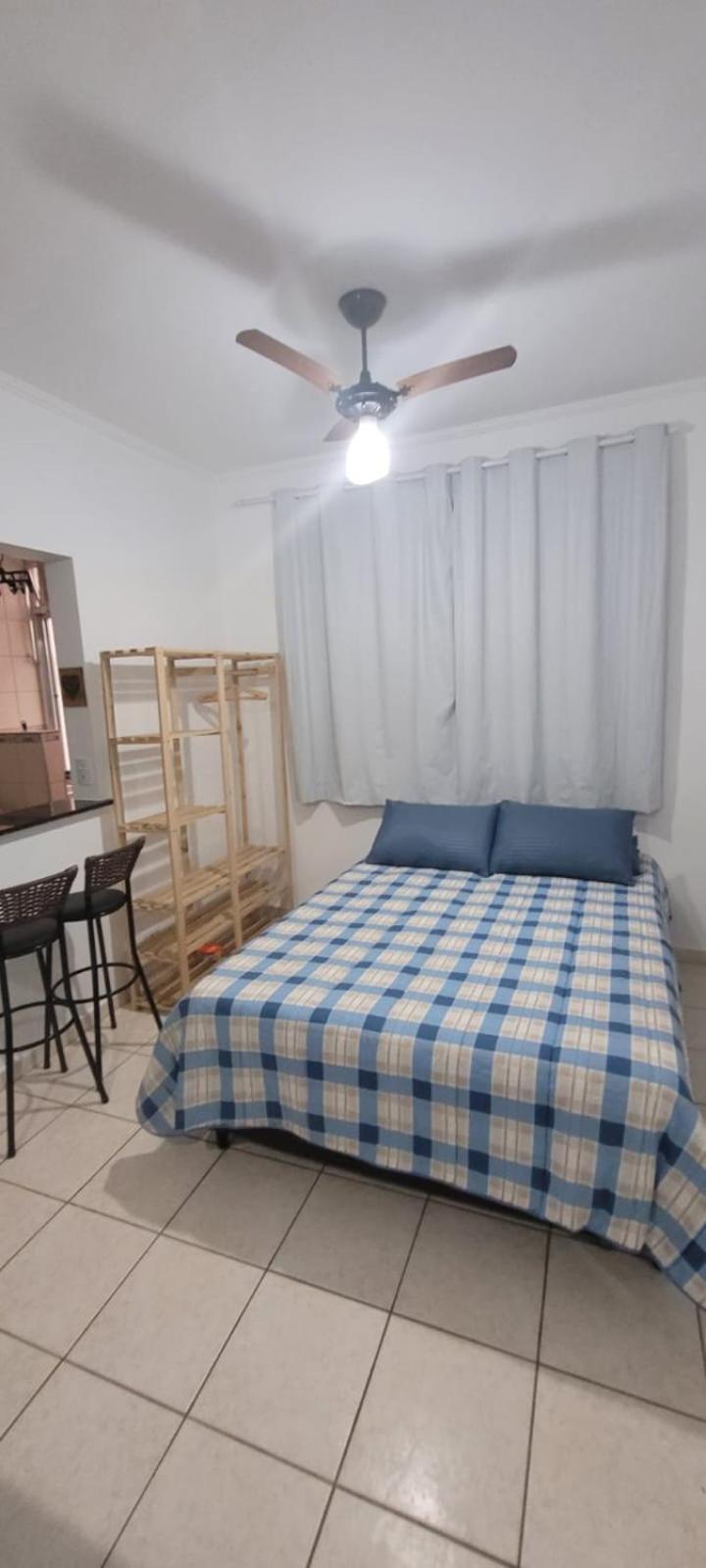 Kitnet Boqueirao Apartment